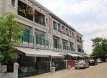 บ้านกลางเมือง เออร์บาเนี่ยน ลาดพร้าว 71