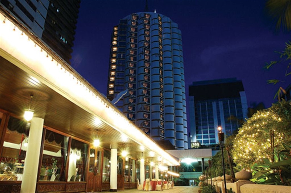 แอมบาสซาเดอร์ กรุงเทพฯ, โรงแรม